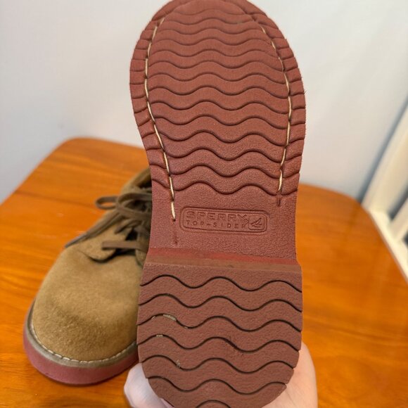 Sperry Top-Sider Tevin 13.5 Boys Tan Suede Lace-Up Shoes With Brown Rubber Sole - Picture 6 of 7
